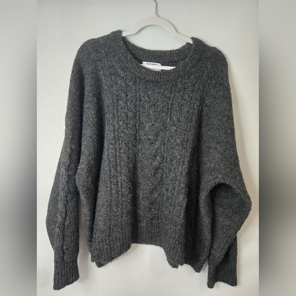 Old Navy Charcoal Cable Knit Sweater Size XXL